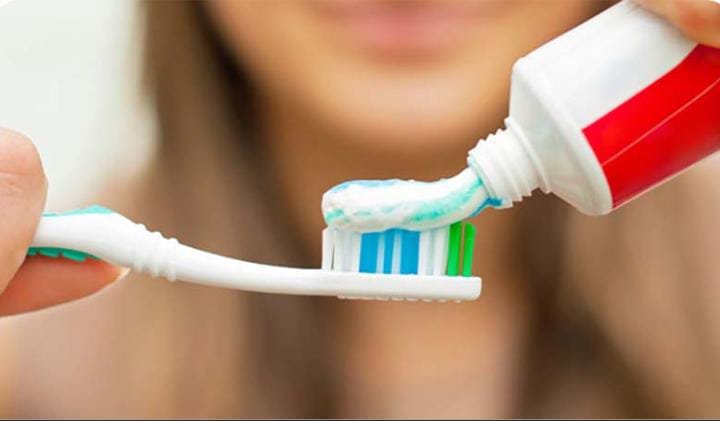 রাতে দাঁত ব্রাশ না করলে বাড়ে হৃদরোগের ঝুঁকি