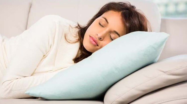 ‘ভাত ঘুম’: স্বাস্থ্যকর নাকি ক্ষতিকর প্রবণতা?