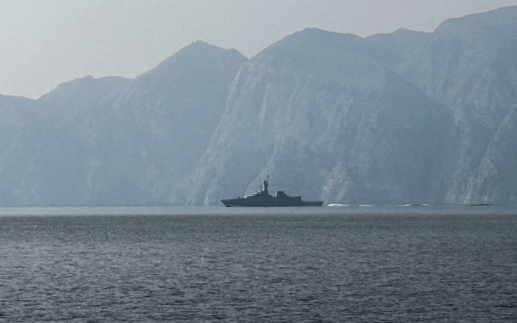 US Warship in Straight of Hormuz