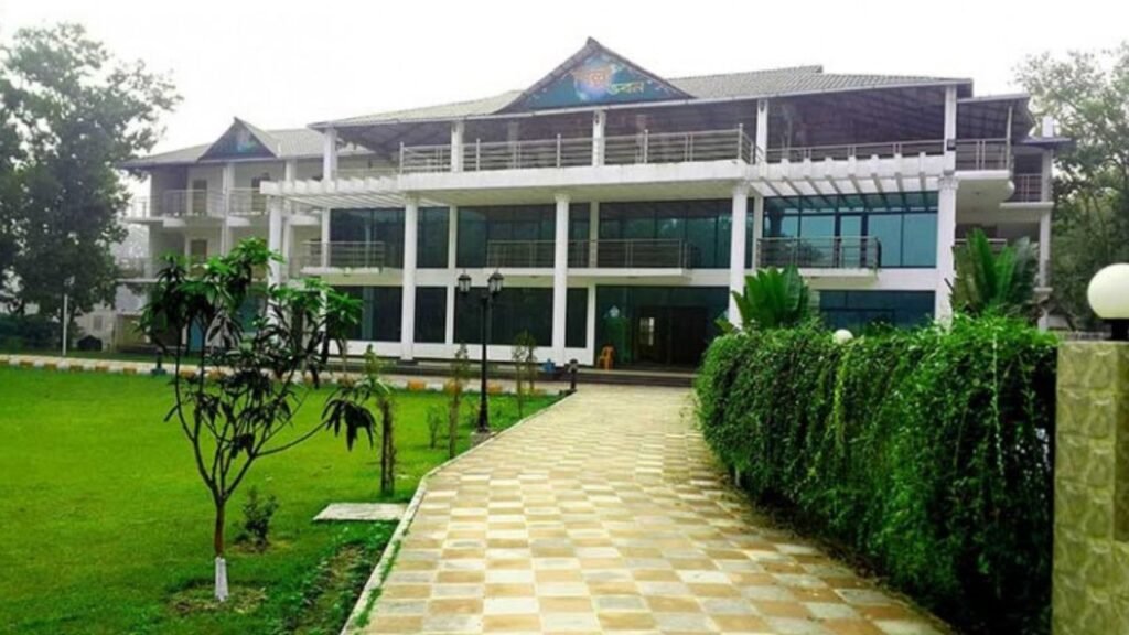 আনন্দ পার্ক রিসোর্ট