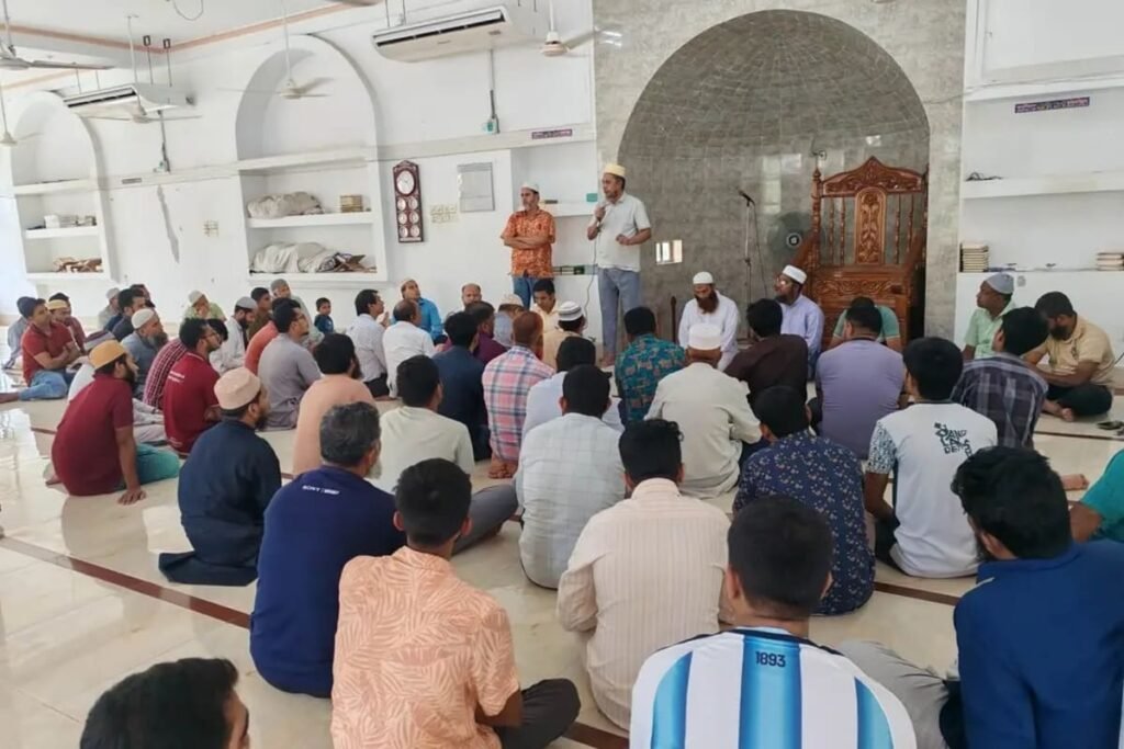 জুলাই গণঅভ্যুত্থানে শহীদদের স্মরণে কুমিল্লা বিশ্ববিদ্যালয়ে দোয়া ও মিলাদ মাহফিল