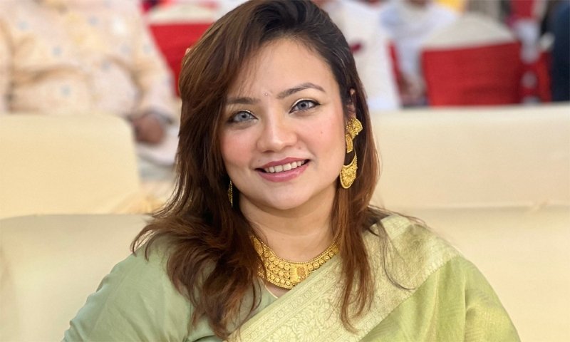ফেসবুকে ব্যক্তিগত তথ্য ফাঁস ও হুমকির অভিযোগে শাহবাগ থানায় ঢাবি শিক্ষিকা মোনামী ফেসবুকে ব্যক্তিগত তথ্য ফাঁস ও হুমকির অভিযোগে শাহবাগ থানায় ঢাবি শিক্ষিকা মোনামী